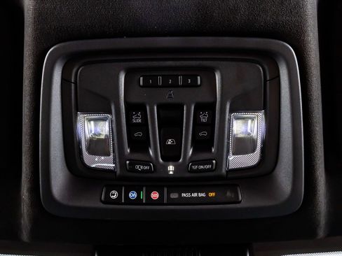 Used 2025 GMC Sierra 1500 Denali Ultimate image 29