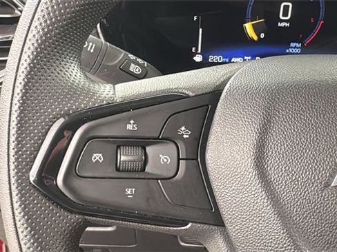 Used 2025 Chevrolet TrailBlazer LT w/ Driver Confidence Package image 21