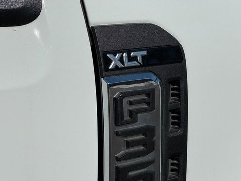 Used 2023 Ford F350 XLT image 15