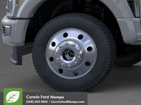 New 2026 Ford F450 Platinum image 19