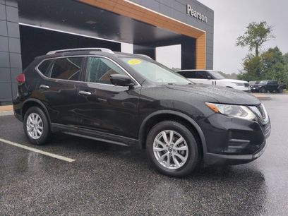 Used 2018 Nissan Rogue SV w/ Premium Package