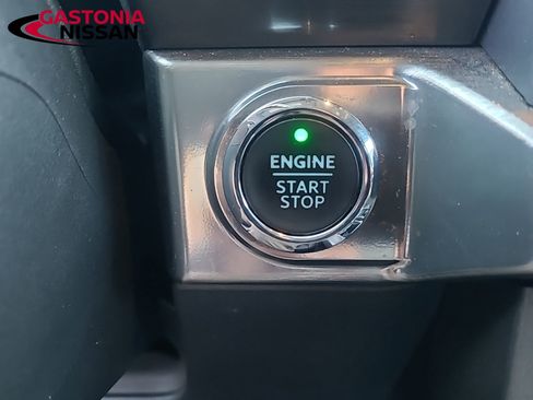 Used 2023 Ford F150 Lariat image 46