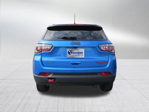 Used 2024 Jeep Compass Trailhawk image 7