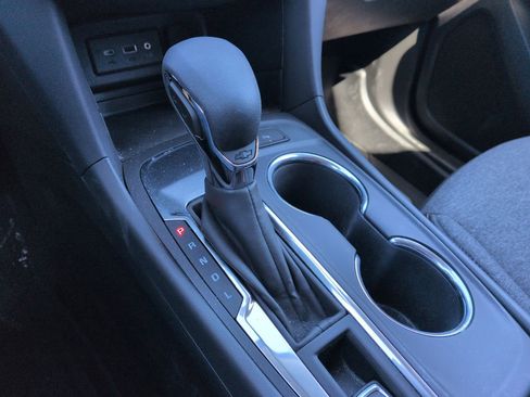 Certified 2024 Chevrolet Equinox LT w/ LPO, Floor Liner Package image 16