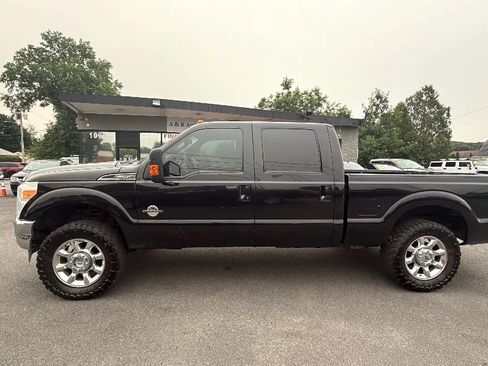 Used 2012 Ford F250 Lariat w/ Lariat Ultimate Pkg AWD/4WD image 4