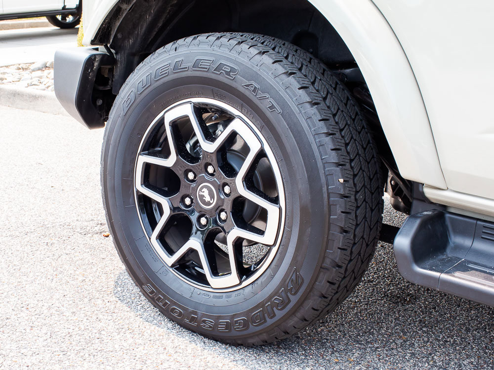 Used 2026 Ford Bronco Outer Banks AWD/4WD image 7
