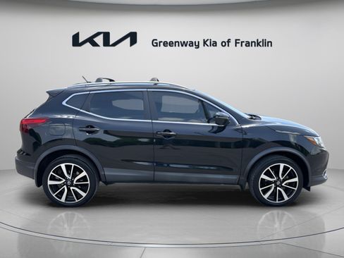 Used 2017 Nissan Rogue Sport SL FWD image 8