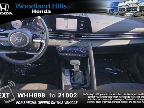 Used 2024 Hyundai Elantra SEL w/ Convenience Package FWD image 21