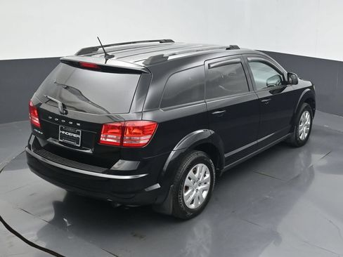 Used 2017 Dodge Journey SE FWD image 12