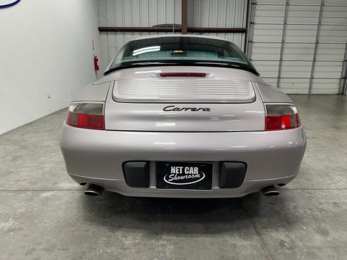 Used 2001 Porsche 911 Cabriolet image 12