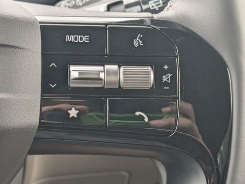 New 2027 Kia Carnival EX FWD image 28