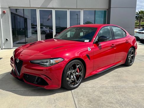 Used 2022 Alfa Romeo Giulia Quadrifoglio w/ Active Assist Plus Package image 4