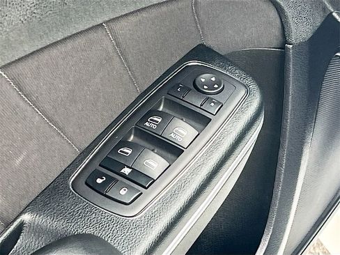 Used 2023 Dodge Charger Scat Pack w/ Navigation & Travel Group image 18