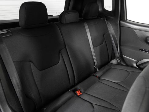 Used 2018 Jeep Renegade Sport w/ Power & Air Group image 23