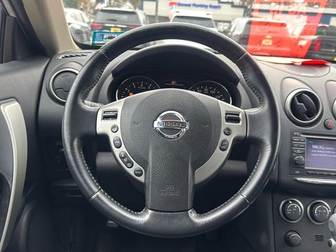 Used 2011 Nissan Rogue SV w/ SL Pkg image 23