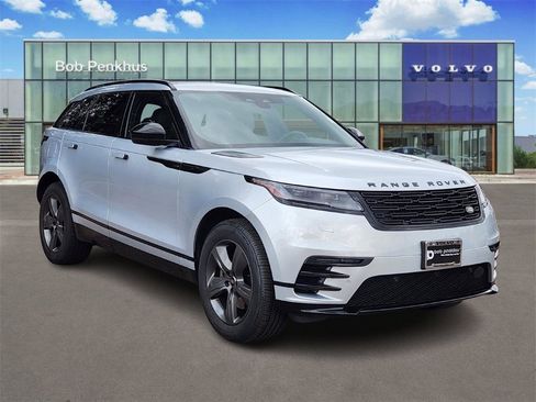 Used 2025 Land Rover Range Rover Velar Dynamic SE image 1