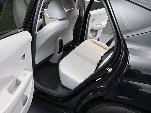 Certified 2024 Hyundai Kona SEL FWD image 11