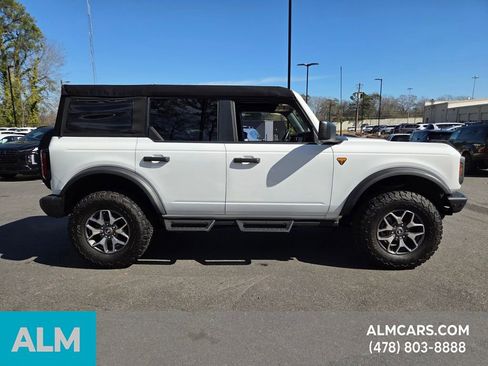 Used 2024 Ford Bronco Badlands image 13