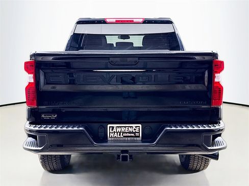 Used 2026 Chevrolet Silverado 1500 Custom Trail Boss w/ Turbomax Blackout Package image 5