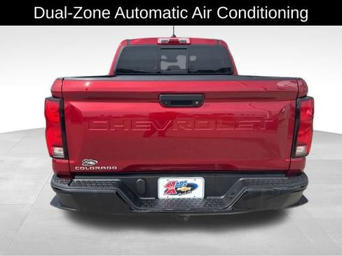 Certified 2024 Chevrolet Colorado Z71 w/ Z71 Convenience Package 2 AWD/4WD image 7