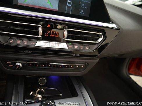Used 2019 BMW Z4 sDrive30i w/ M Sport Package image 29