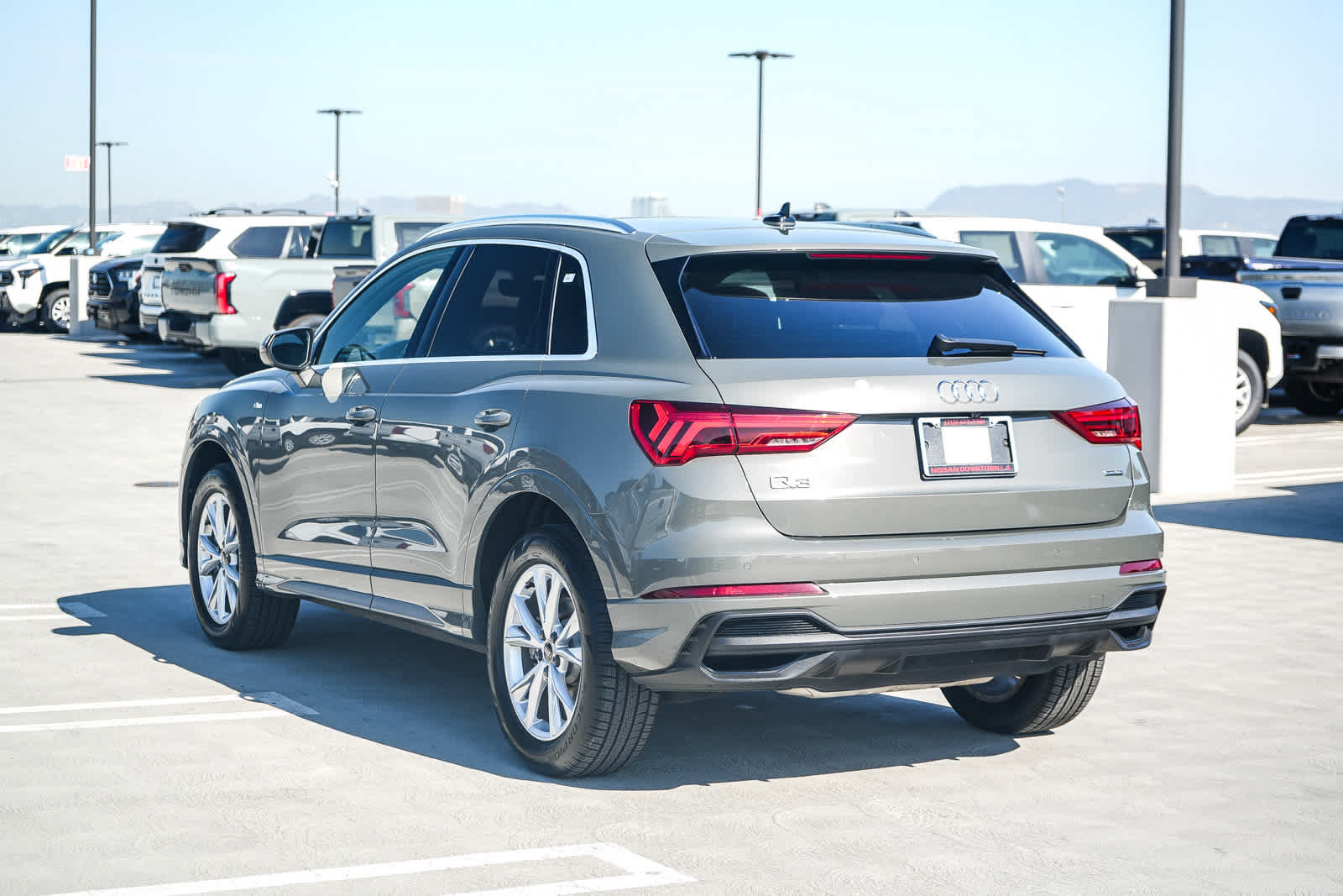 Used 2024 Audi Q3 2.0T Premium Plus w/ Premium Plus Package AWD/4WD image 8