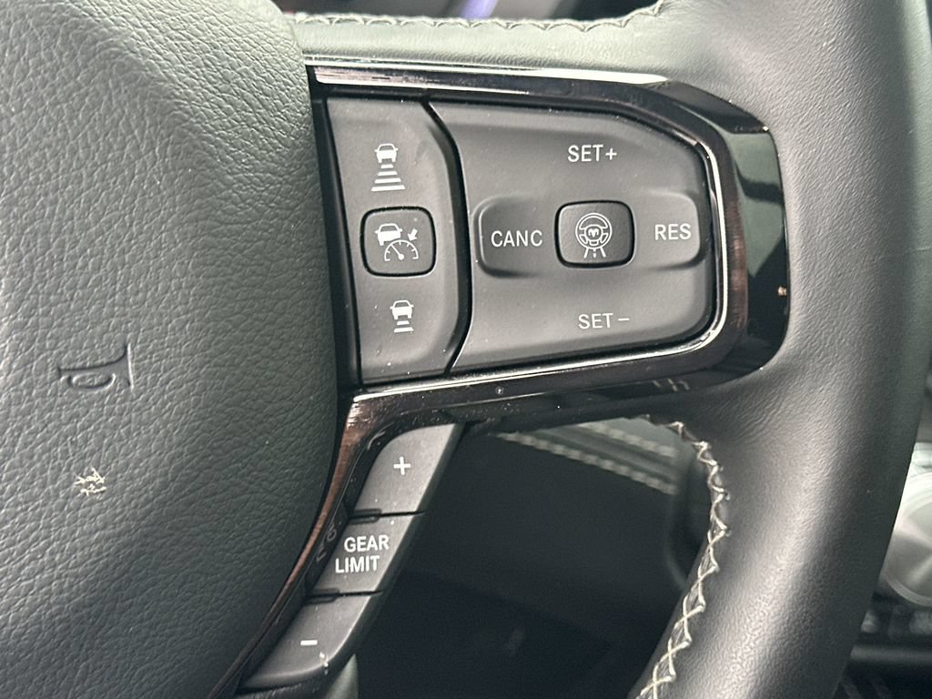 Used 2026 RAM 1500 Limited AWD/4WD image 27