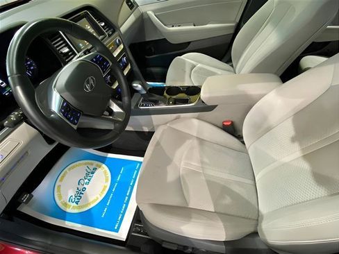 Used 2018 Hyundai Sonata SEL w/ Cargo Package FWD image 10
