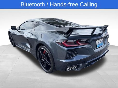 Used 2021 Chevrolet Corvette Stingray Premium Cpe w/ Z51 Performance Package RWD image 4