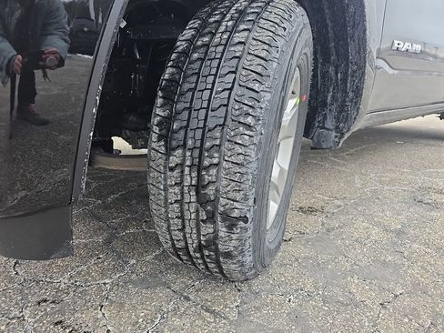 New 2026 RAM 1500 Big Horn AWD/4WD image 29