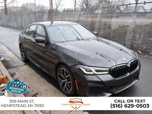 Used 2022 BMW 540i w/ Premium Package image 4