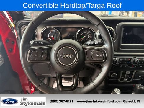 Used 2022 Jeep Wrangler Unlimited Sport AWD/4WD image 19