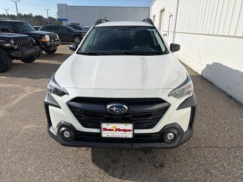 Used 2024 Subaru Outback Premium image 7