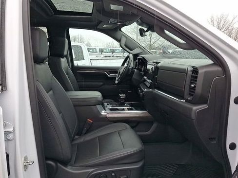 Used 2023 Chevrolet Silverado 1500 LTZ w/ LTZ Premium Package image 27