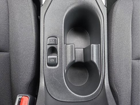 Used 2025 Toyota Corolla LE image 18