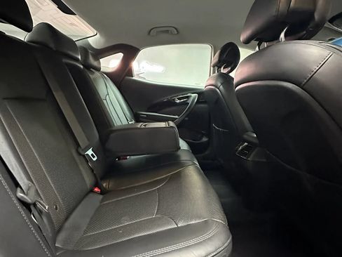 Used 2017 Hyundai Azera FWD image 29