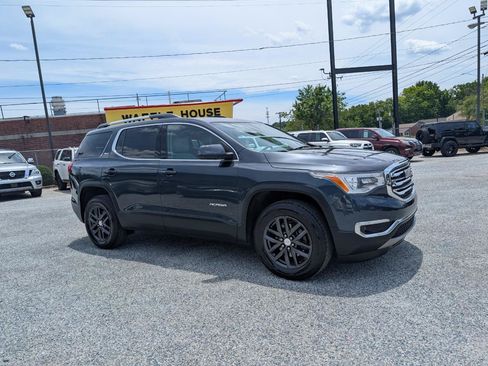 Used 2019 GMC Acadia SLT FWD image 3