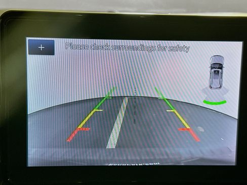 Used 2020 Ford Explorer XLT w/ Equipment Group 202A image 22