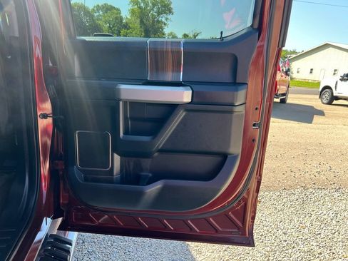 Used 2016 Ford F150 Lariat w/ Equipment Group 502A Luxury AWD/4WD image 18