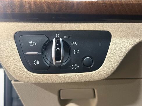Used 2018 Audi Q5 2.0T Premium Plus AWD/4WD image 36