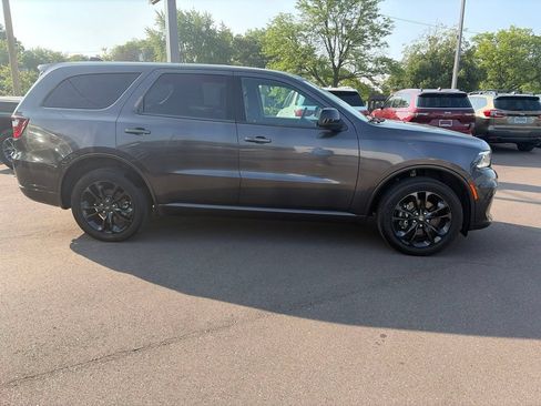 Used 2021 Dodge Durango SXT AWD/4WD image 4
