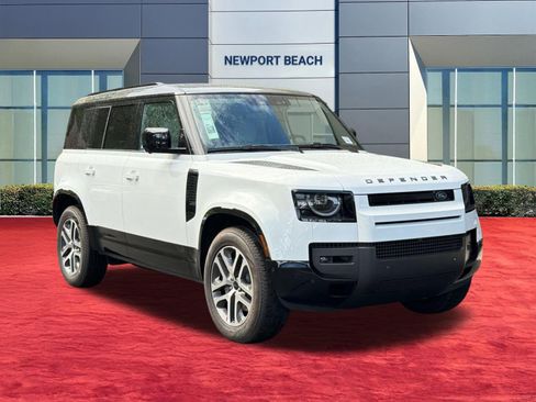 New 2026 Land Rover Defender 110 X-Dynamic SE image 7