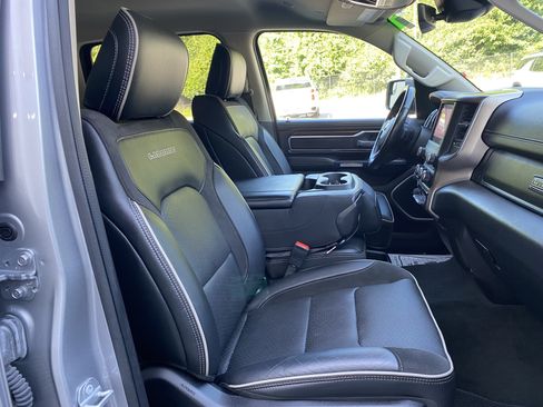 Used 2022 RAM 1500 Laramie AWD/4WD image 34