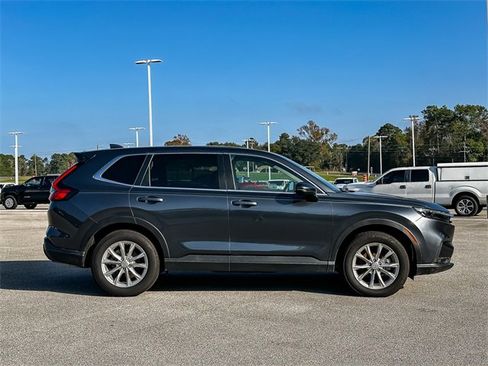 Used 2025 Honda CR-V EX-L image 9