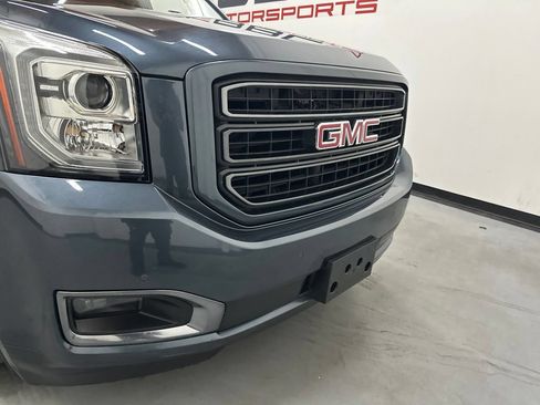 Used 2019 GMC Yukon SLT w/ Graphite Performance Edition RWD image 2