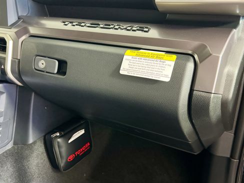 New 2026 Toyota Tacoma SR5 image 34