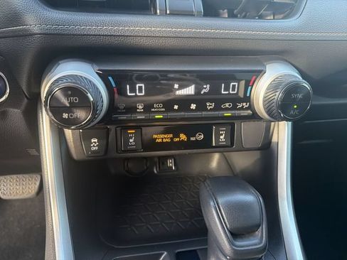Used 2019 Toyota RAV4 XLE w/ Convenience Package AWD/4WD image 22
