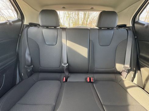 Used 2025 Buick Encore GX Preferred image 36