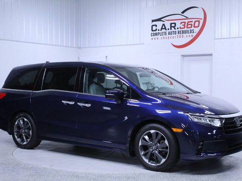 Used 2023 Honda Odyssey Elite image 8