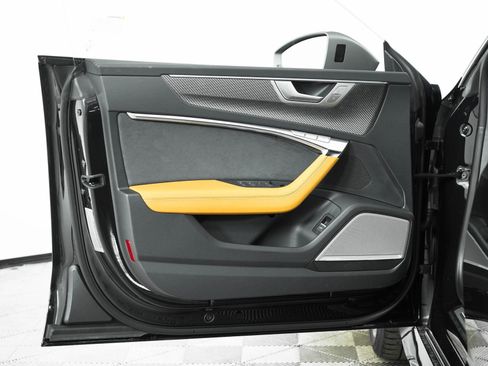 New 2025 Audi RS 7 performance Sportback image 18